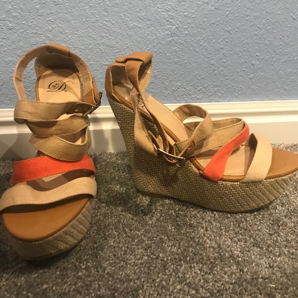 High heel strapped Muti color - Picture 1 of 5